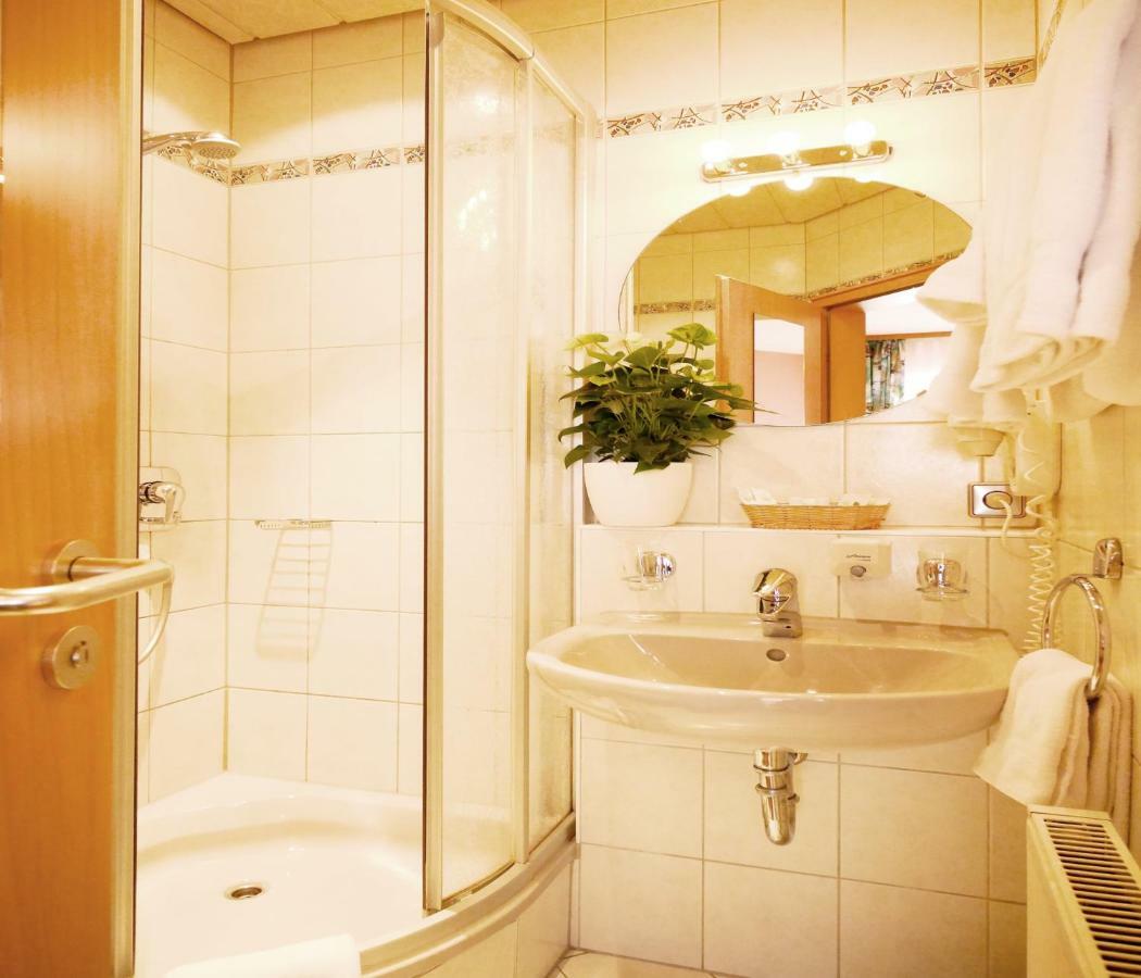 Kohlers Engel 3*