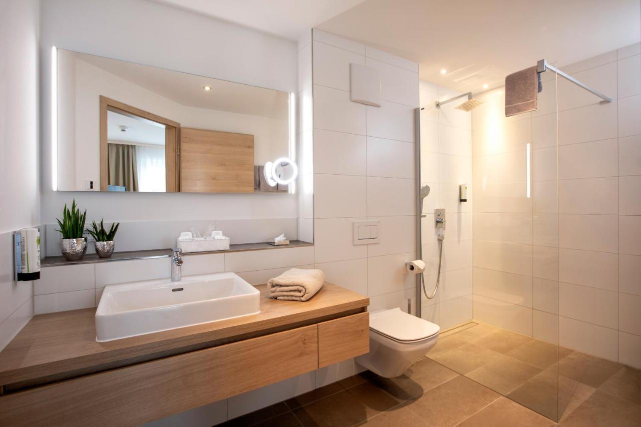 Kohlers Engel 3*